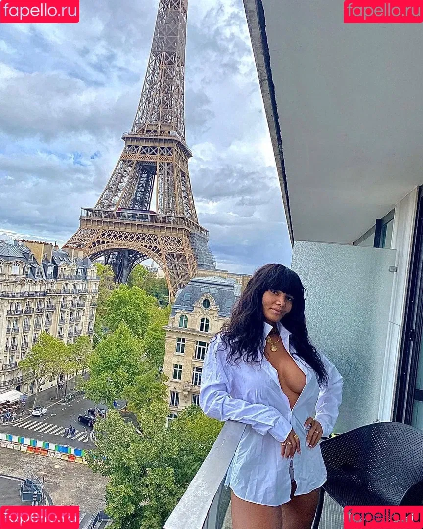 Krissttal Ruizz Onlyfans Photo Gallery 