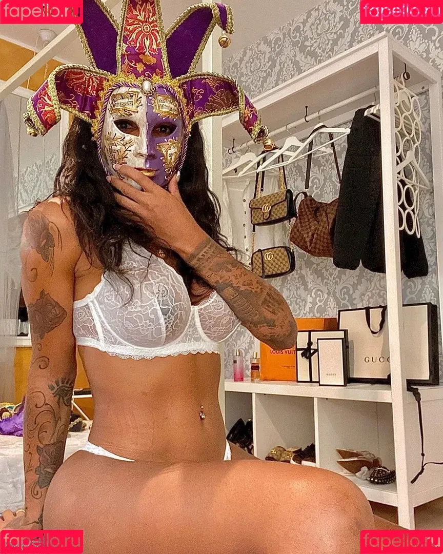 Krissttal Ruizz Onlyfans Photo Gallery 