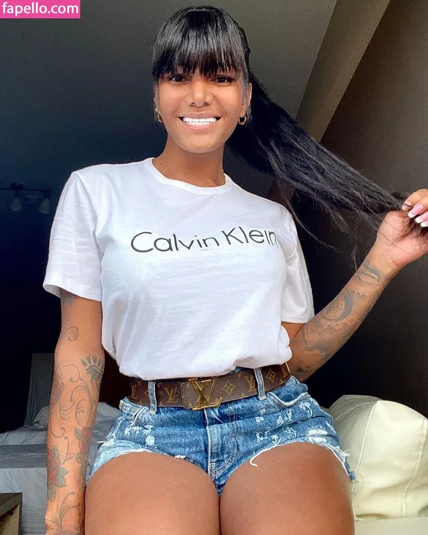 Krissttal Ruizz Onlyfans Photo Gallery 