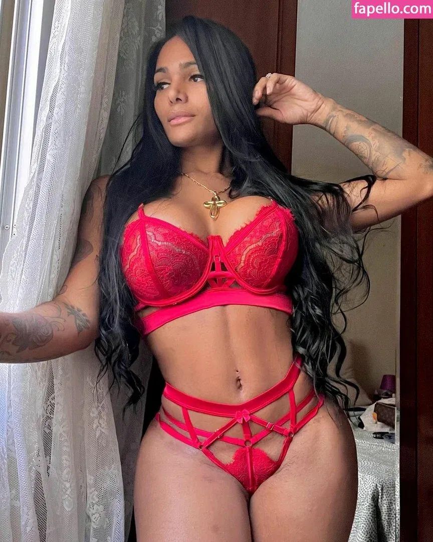 Krissttal Ruizz Onlyfans Photo Gallery 