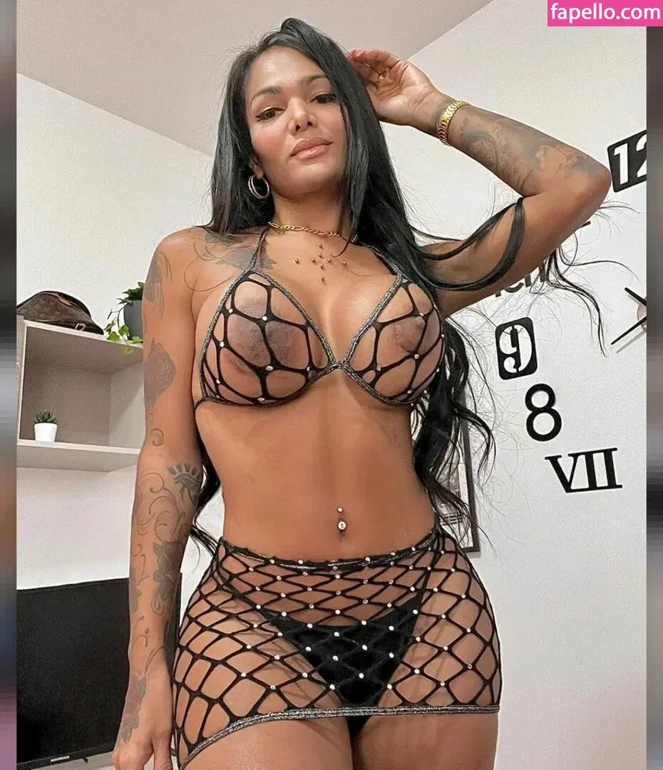 Krissttal Ruizz Onlyfans Photo Gallery 