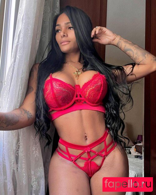 Krissttal Ruizz Onlyfans Photo Gallery 