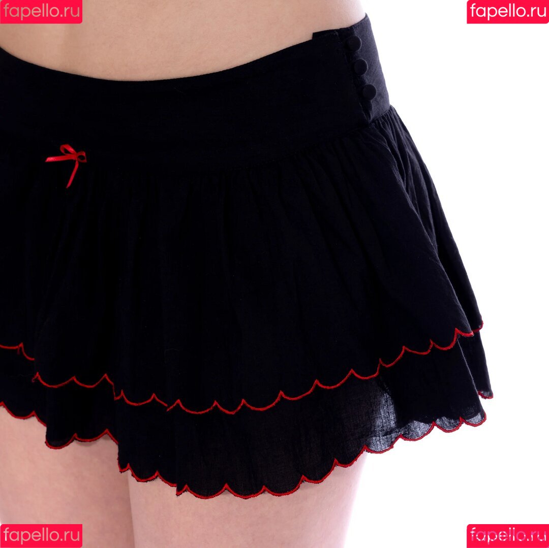 caterpillareyebrow Onlyfans Photo Gallery 