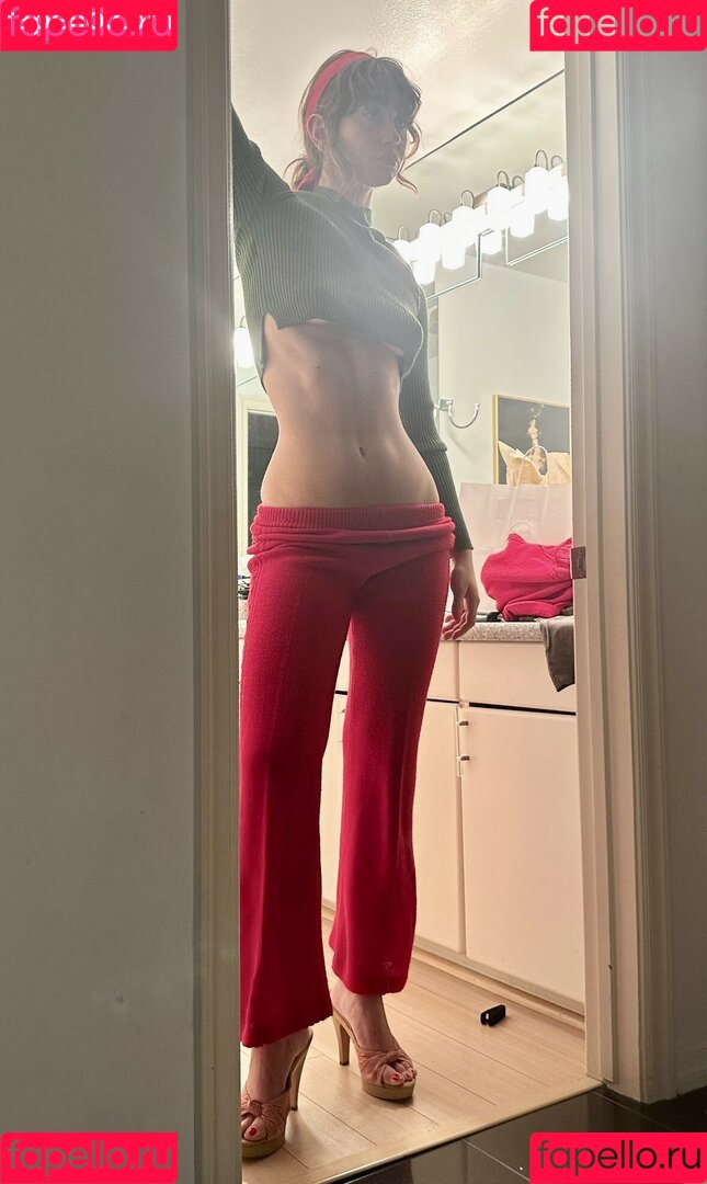 caterpillareyebrow Onlyfans Photo Gallery 