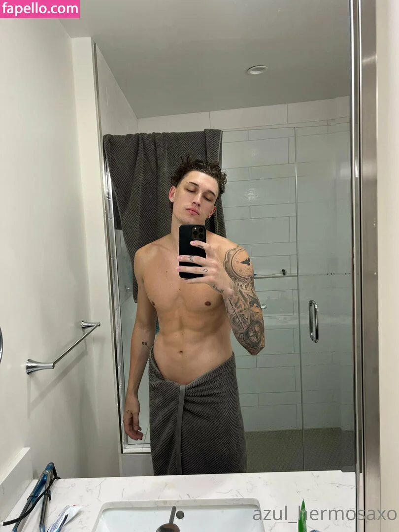 Azul Hermosa Onlyfans Photo Gallery 