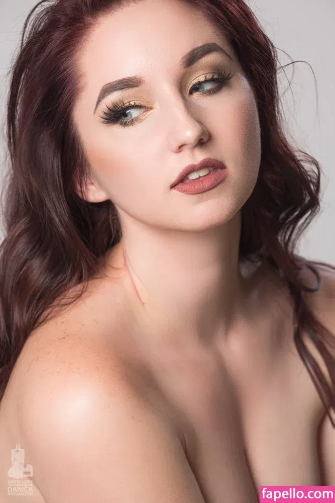 Dinaskha Onlyfans Photo Gallery 