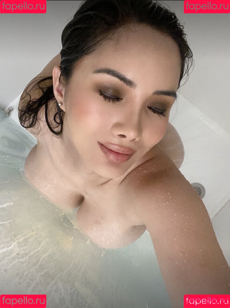 Xena Kai Onlyfans Photo Gallery 