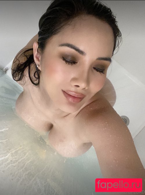 Xena Kai Nude Onlyfans Photo 5