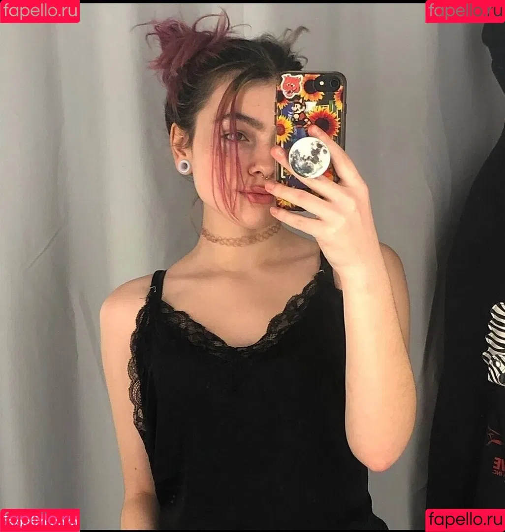 Snottea Onlyfans Photo Gallery 