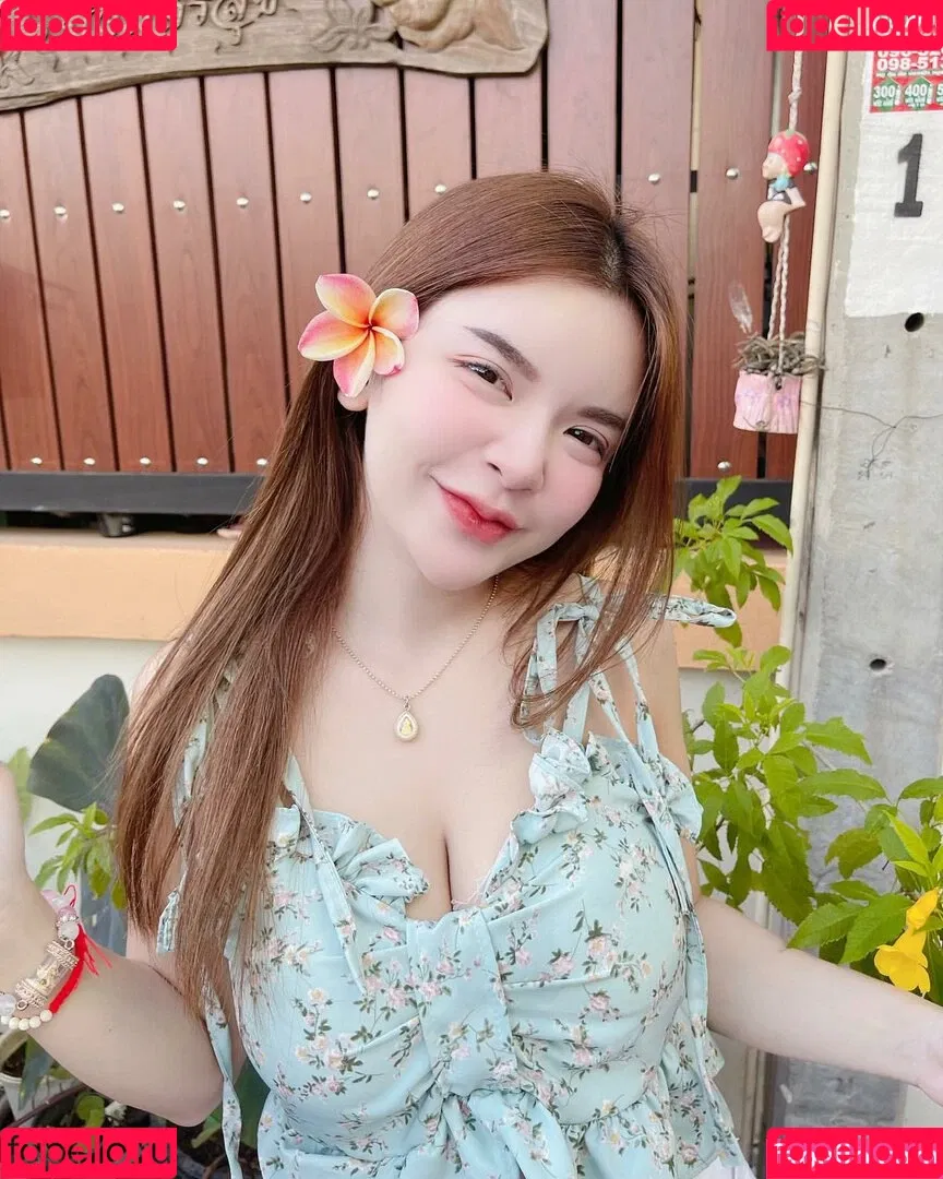 Wanvisa Yodprasart Onlyfans Photo Gallery 