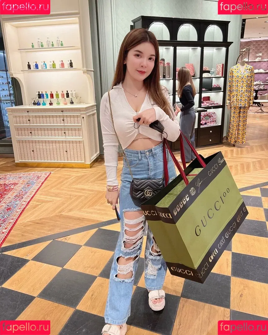 Wanvisa Yodprasart Onlyfans Photo Gallery 