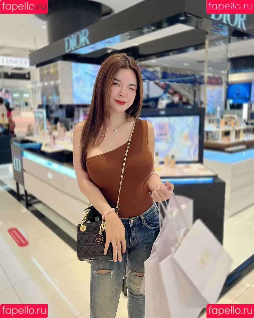 Wanvisa Yodprasart Onlyfans Photo Gallery 