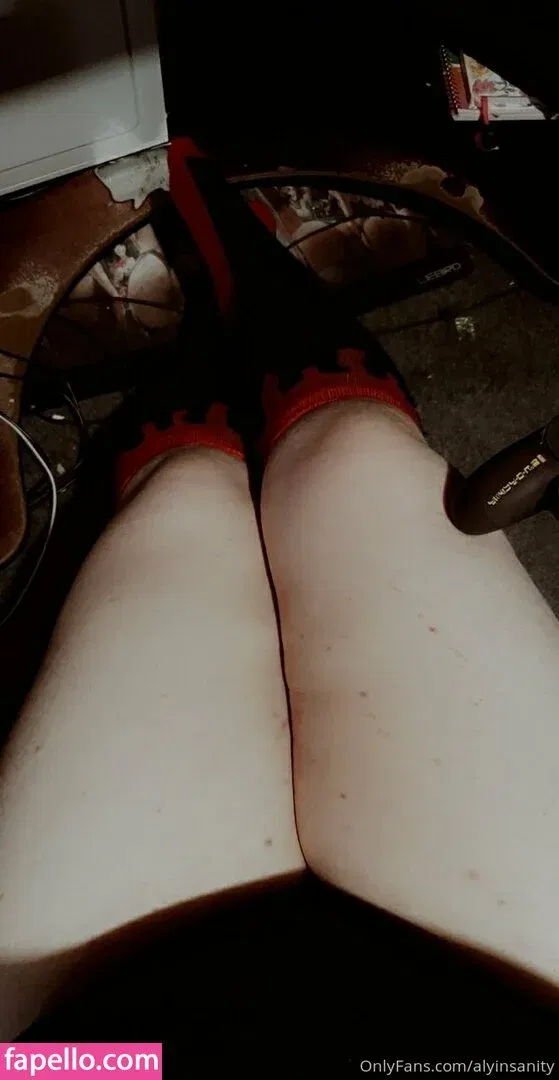 amy.insanity Onlyfans Photo Gallery 