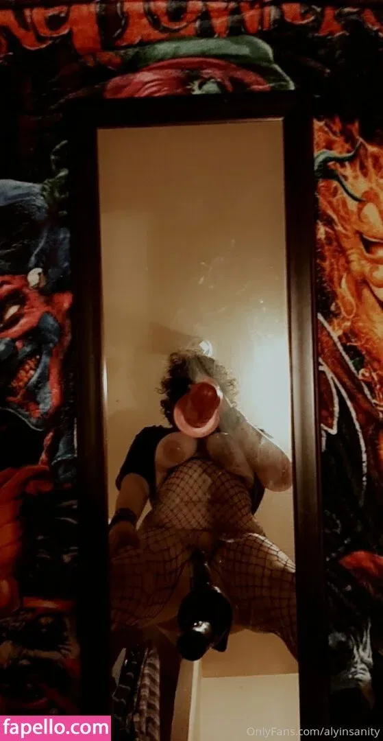 amy.insanity Onlyfans Photo Gallery 
