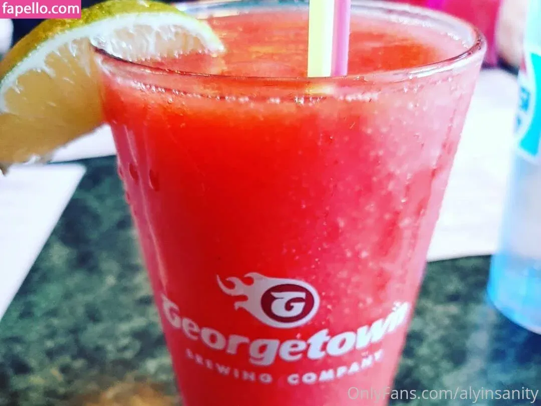 amy.insanity Onlyfans Photo Gallery 