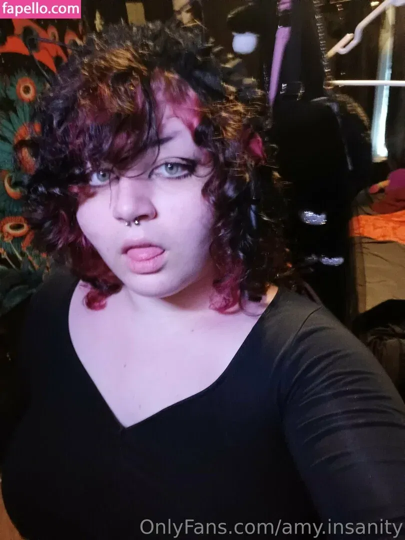 amy.insanity Onlyfans Photo Gallery 