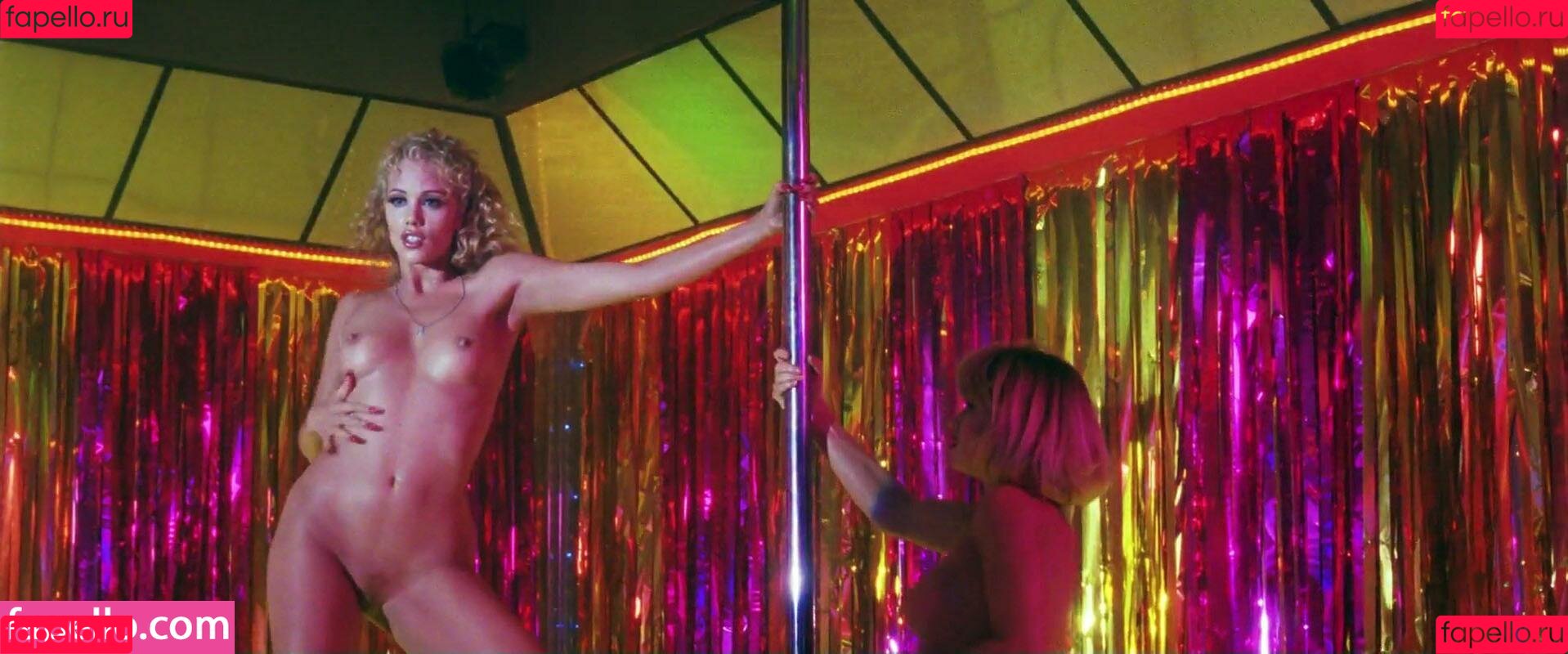 Elizabeth Berkley Onlyfans Photo Gallery 