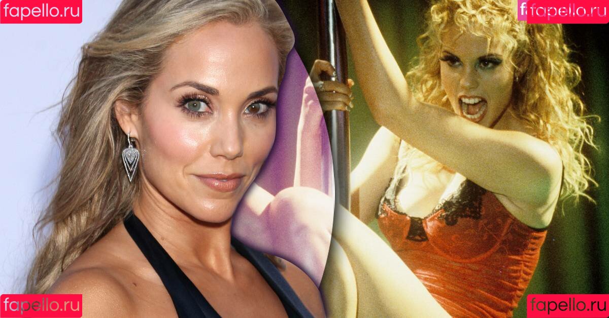 Elizabeth Berkley Onlyfans Photo Gallery 