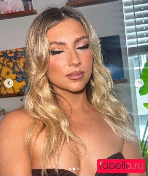 Annie Lederman Nude Onlyfans Photo 34