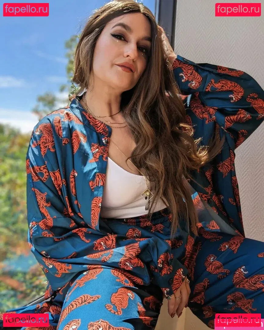 Nika Howard Onlyfans Photo Gallery 