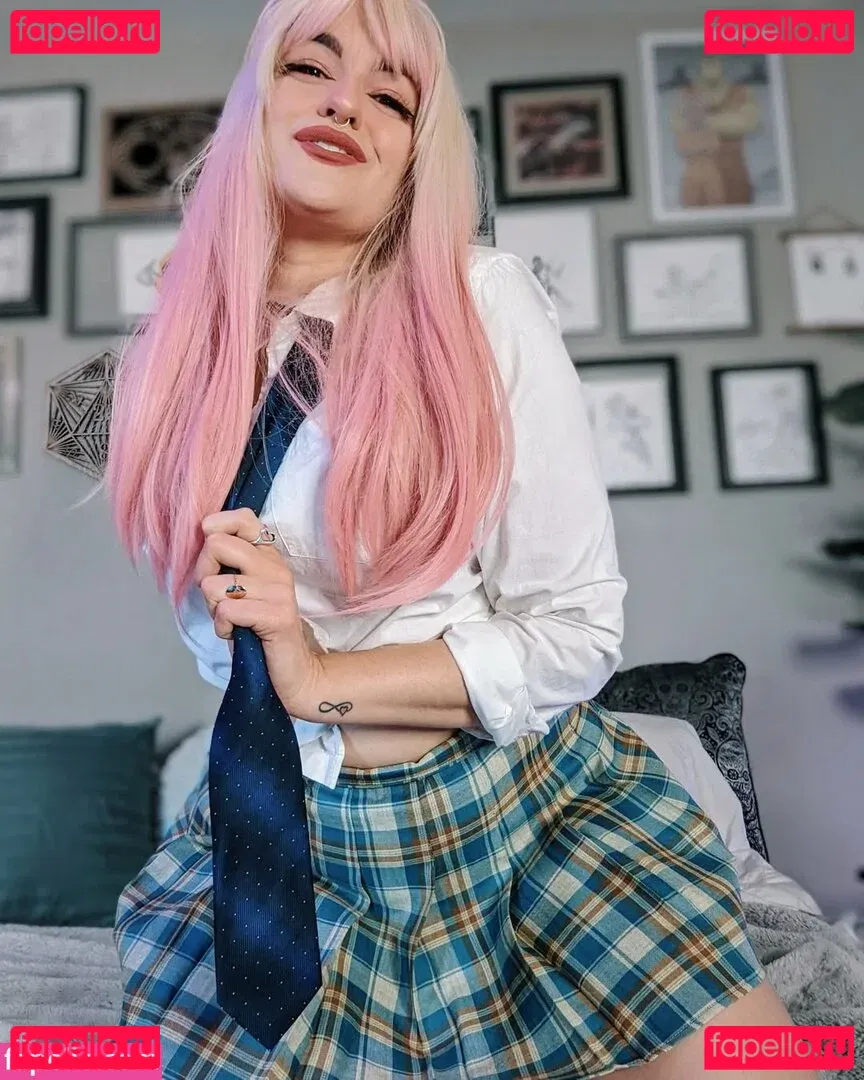 Nika Howard Onlyfans Photo Gallery 