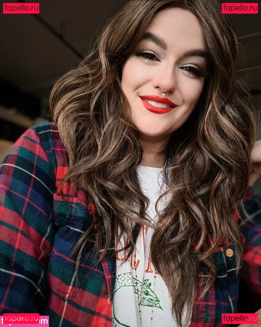 Nika Howard Onlyfans Photo Gallery 