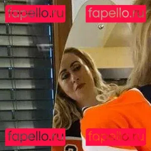 peny-hotwife Onlyfans Photo Gallery 