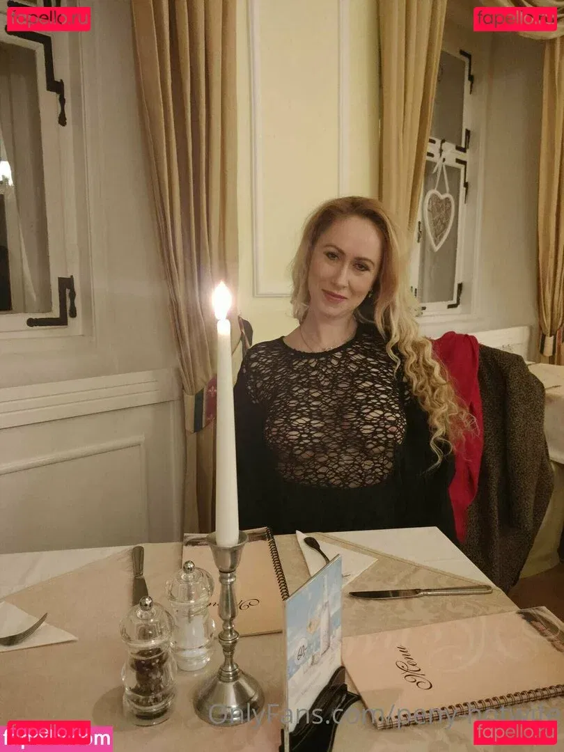 peny-hotwife Onlyfans Photo Gallery 