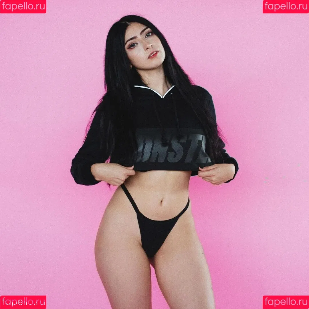 AcuarelaBlanca Onlyfans Photo Gallery 