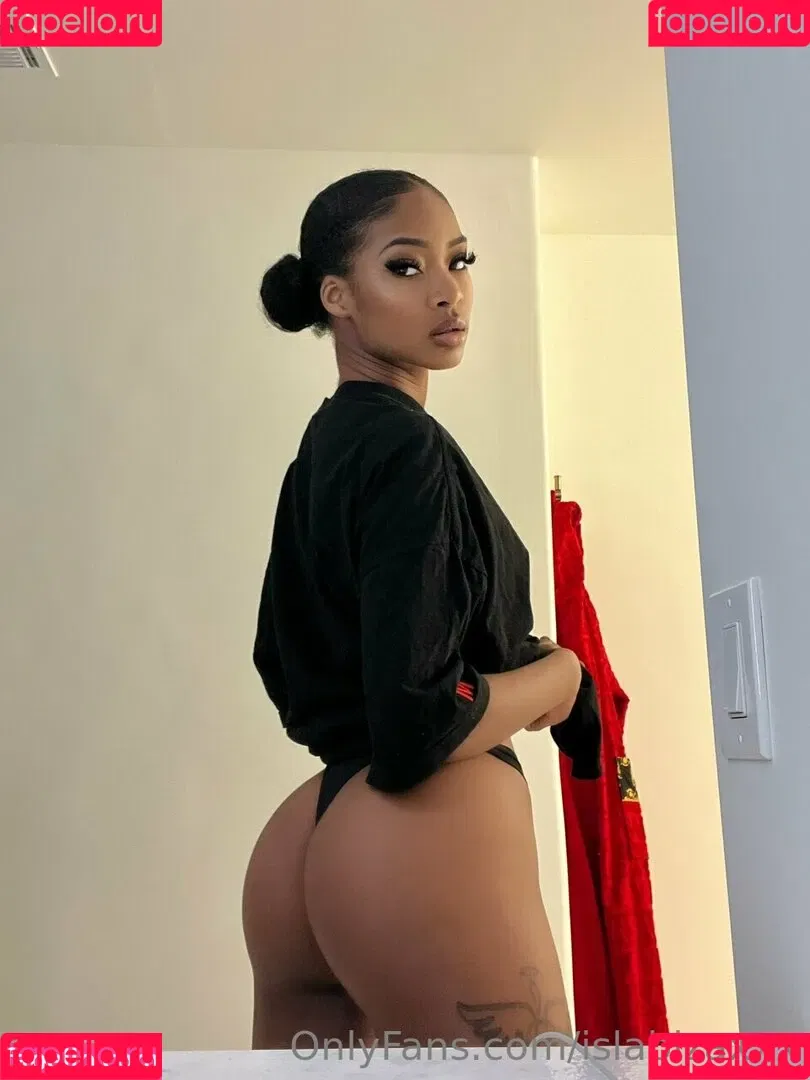 Isla Biza Onlyfans Photo Gallery 