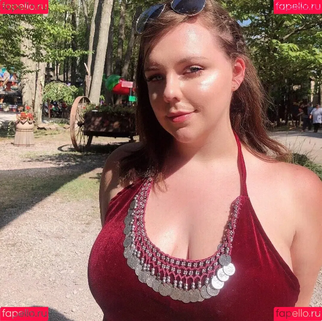 Maddie Onlyfans Photo Gallery 