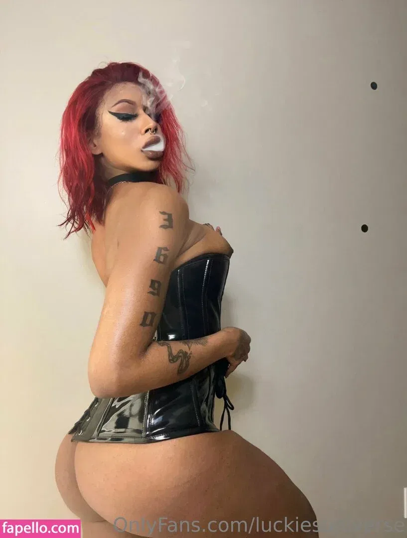 luckiesuniverse Onlyfans Photo Gallery 