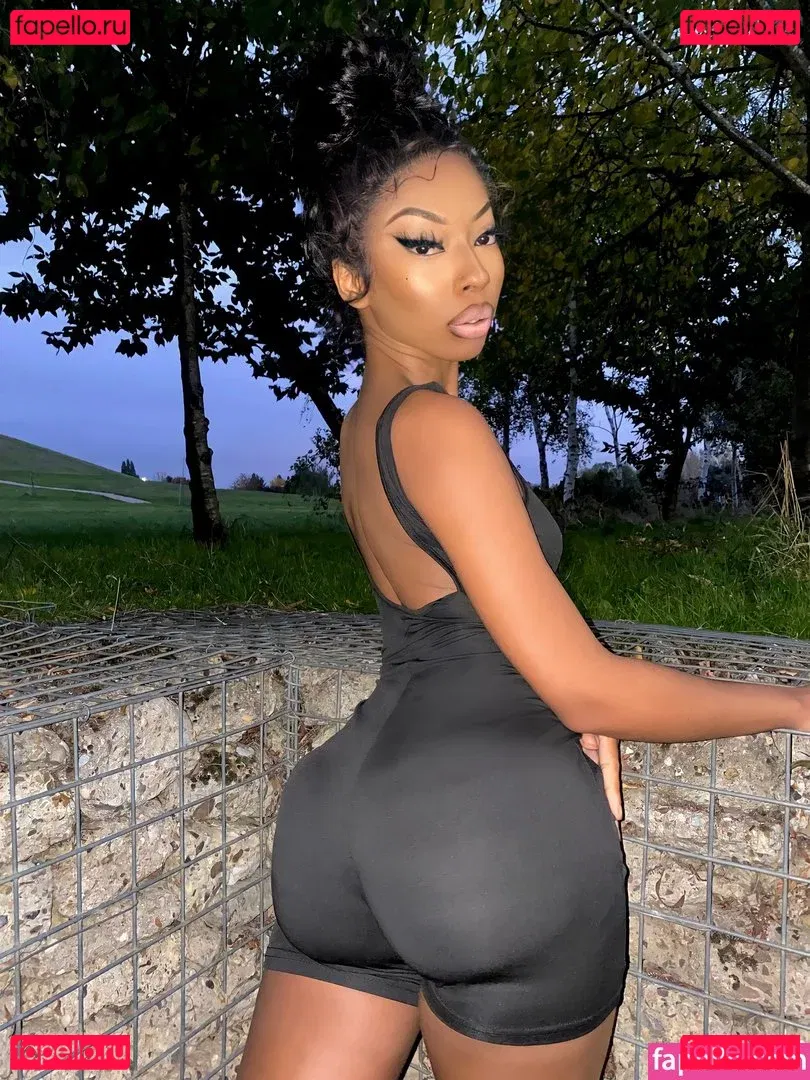 Paris Jackson Onlyfans Photo Gallery 