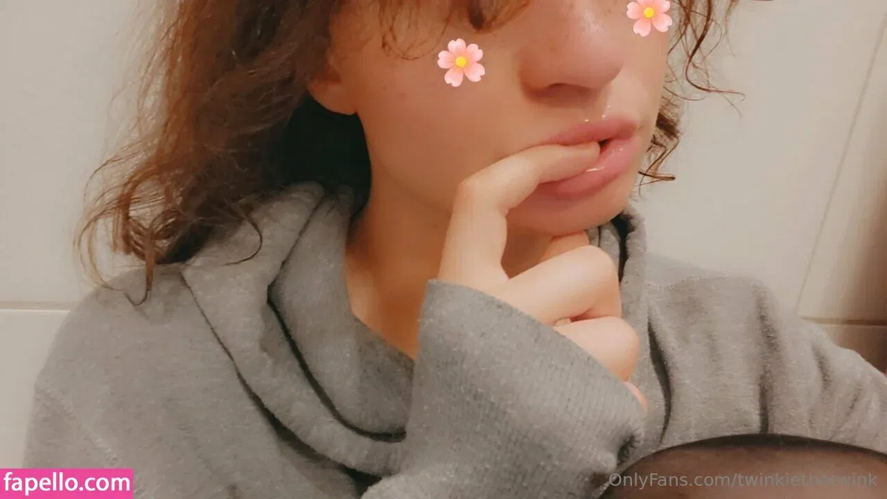 Twinkiethetwink Onlyfans Photo Gallery 