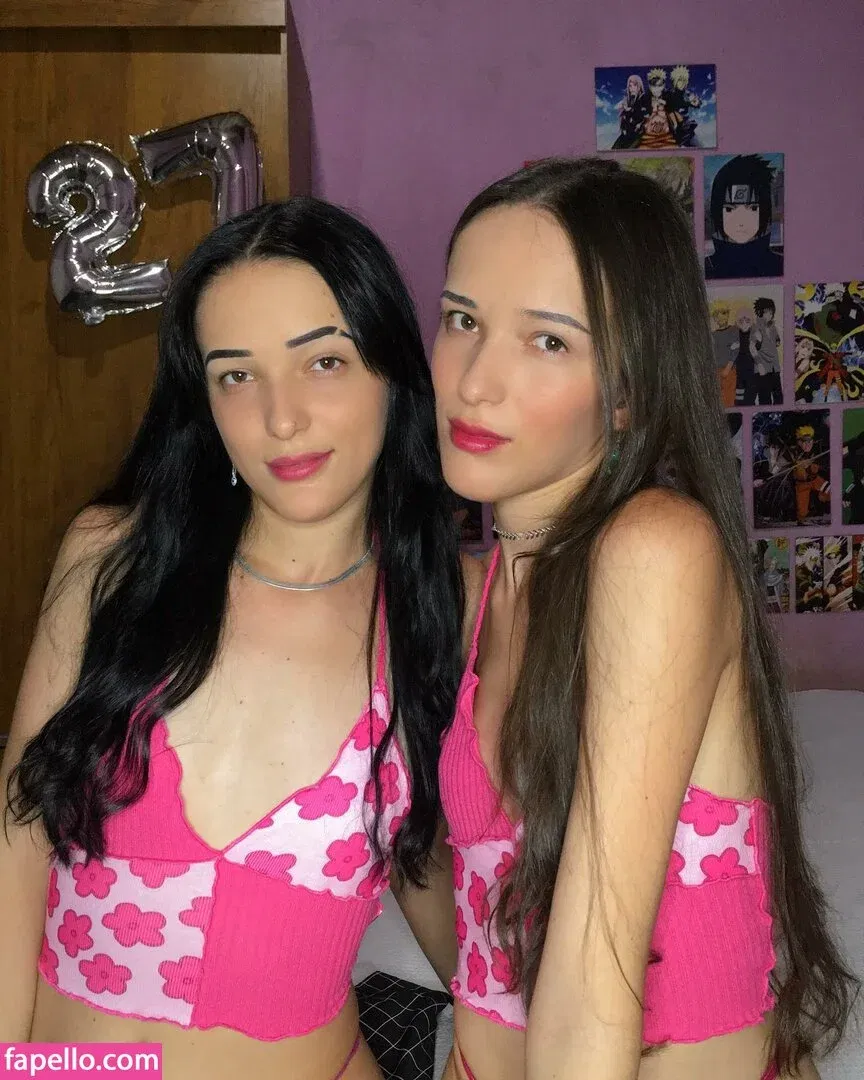 Gémeas Marina Onlyfans Photo Gallery 