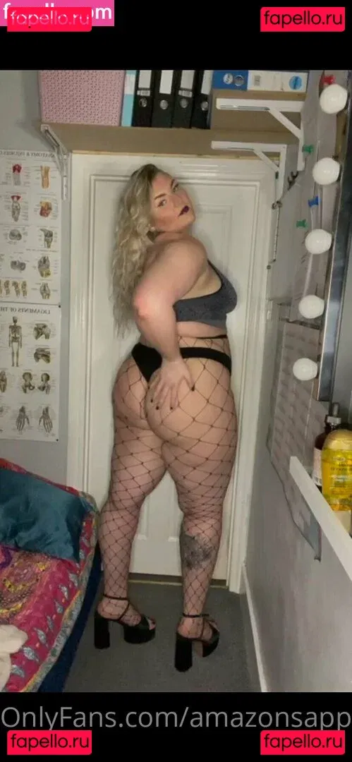 amazonsapphirestone Onlyfans Photo Gallery 