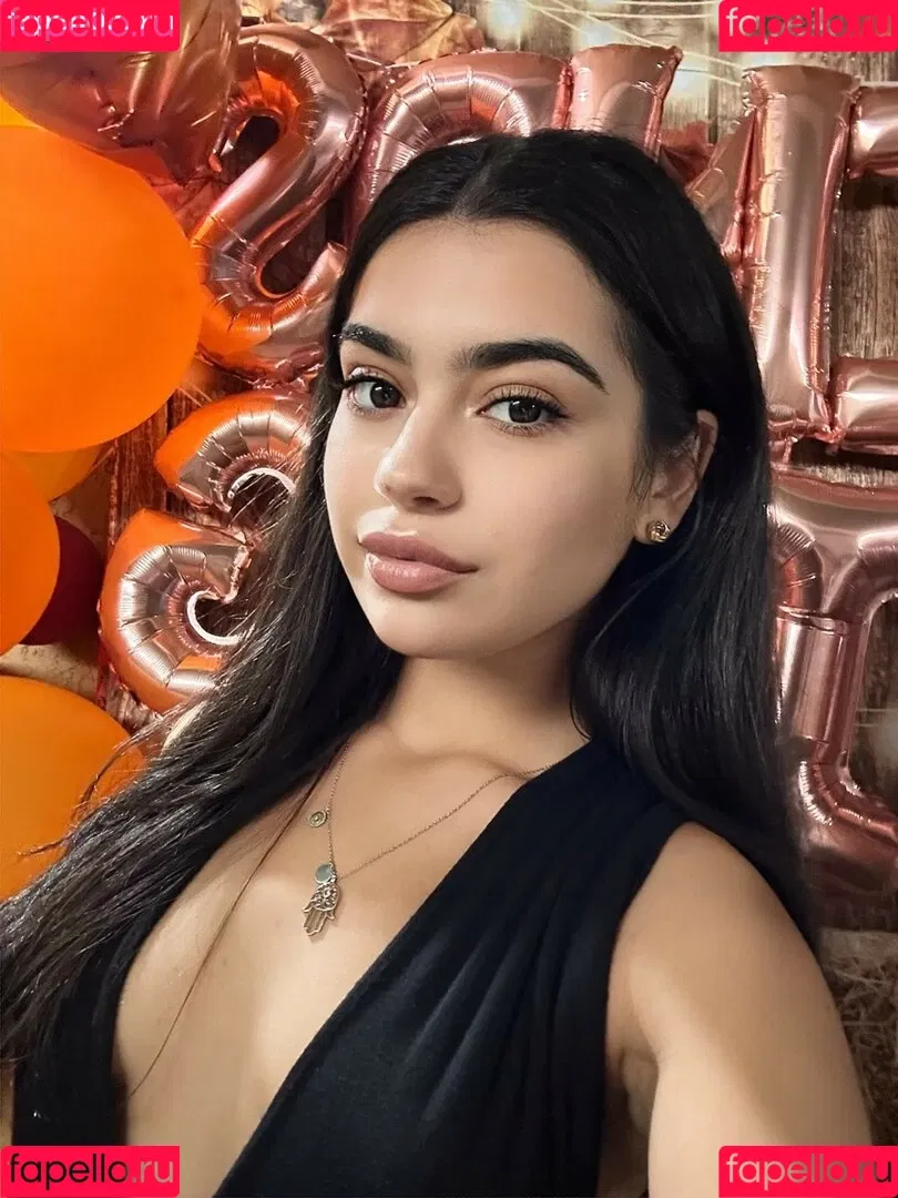 Latina Beauties Onlyfans Photo Gallery 