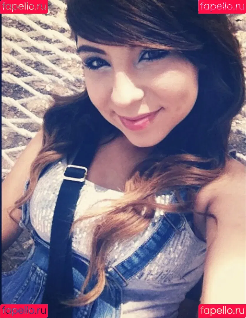 Latina Beauties Onlyfans Photo Gallery 