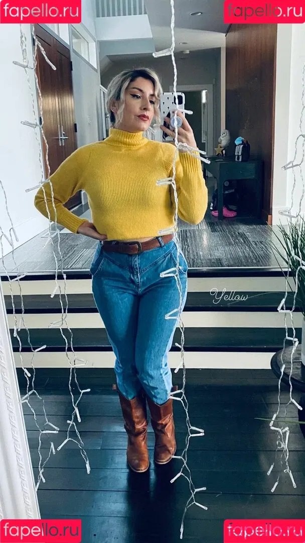 Rebecca Ford Onlyfans Photo Gallery 