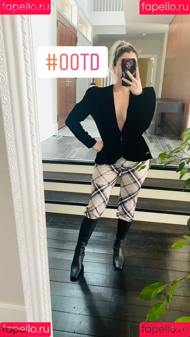 Rebecca Ford Onlyfans Photo Gallery 