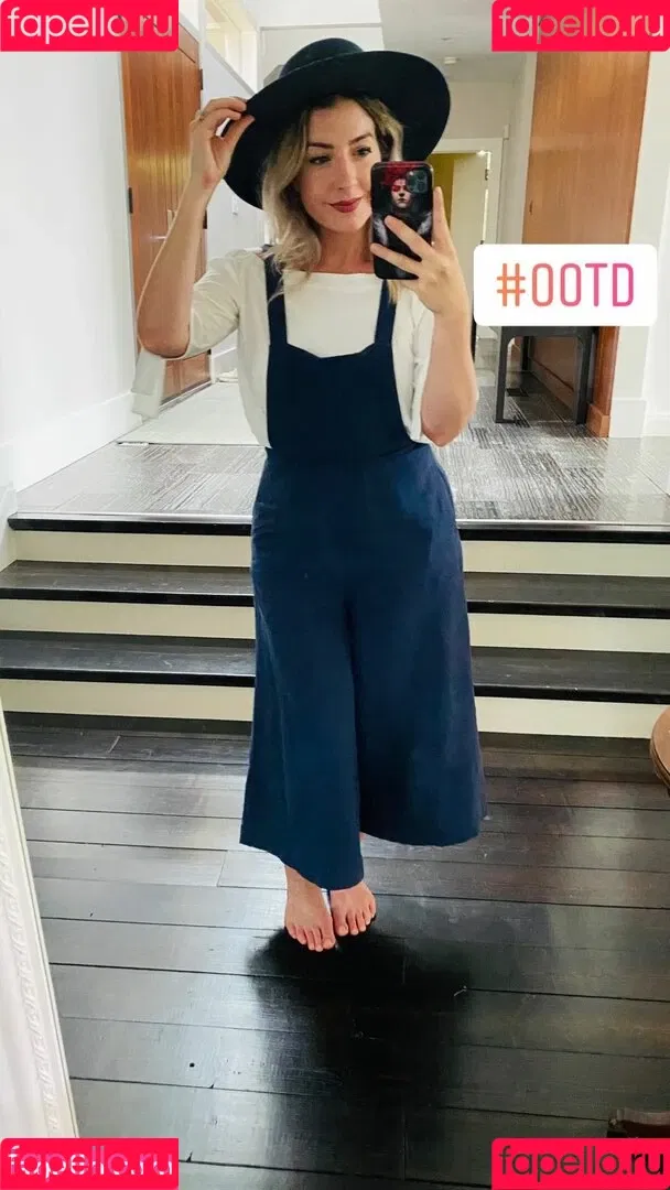 Rebecca Ford Onlyfans Photo Gallery 