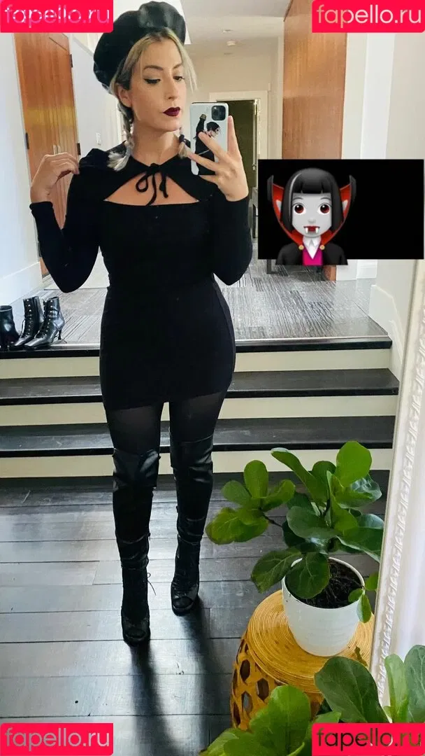Rebecca Ford Onlyfans Photo Gallery 
