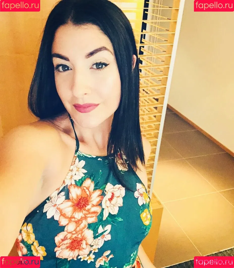 Rebecca Ford Onlyfans Photo Gallery 