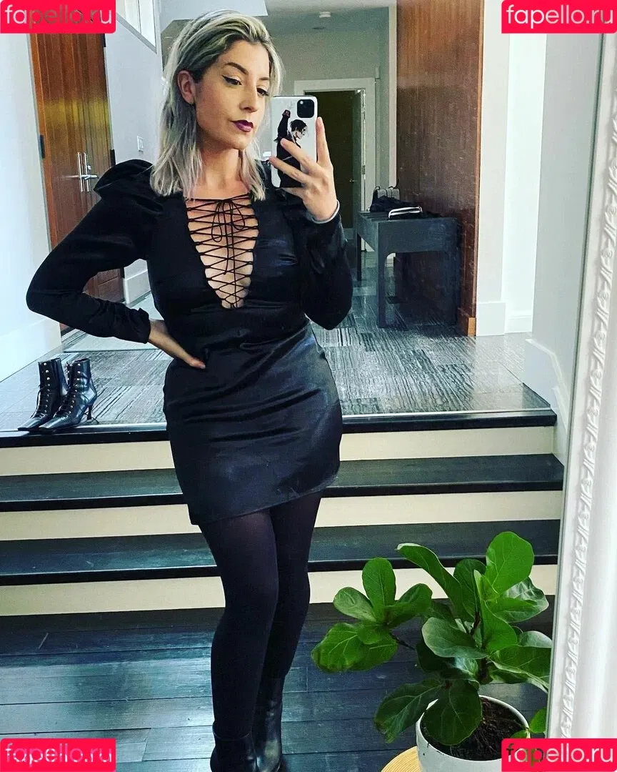 Rebecca Ford Onlyfans Photo Gallery 