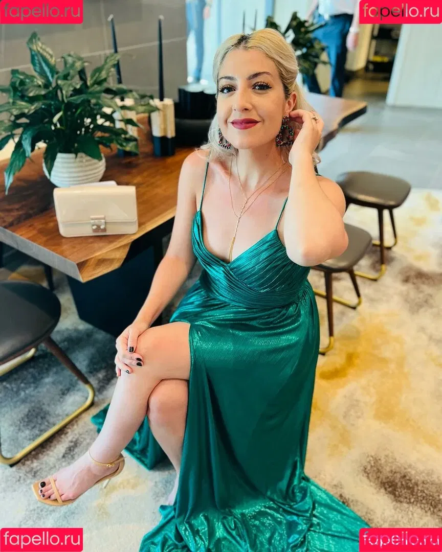 Rebecca Ford Onlyfans Photo Gallery 