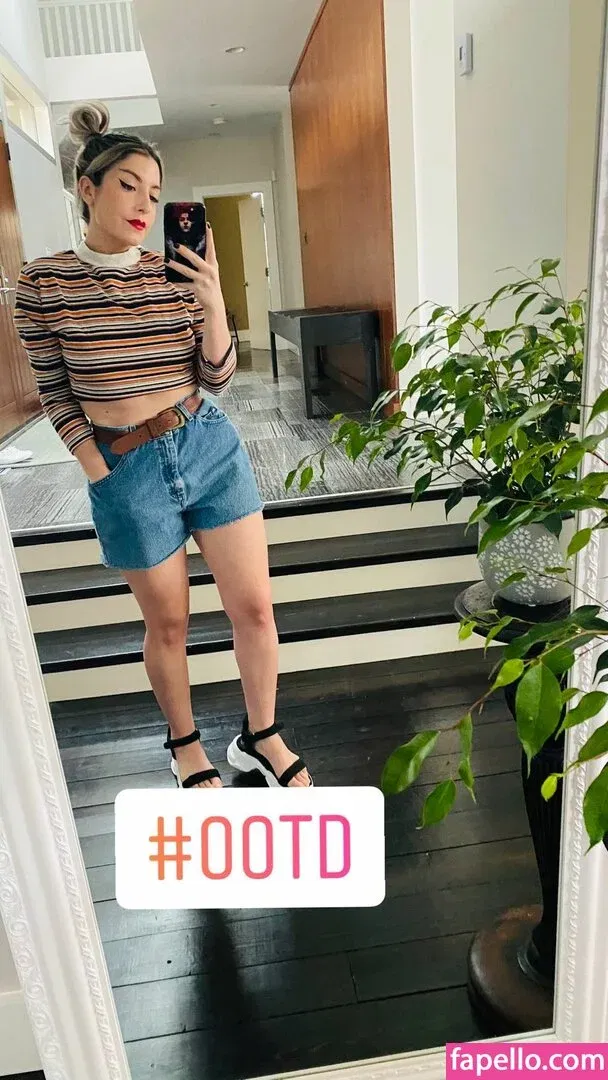 Rebecca Ford Onlyfans Photo Gallery 