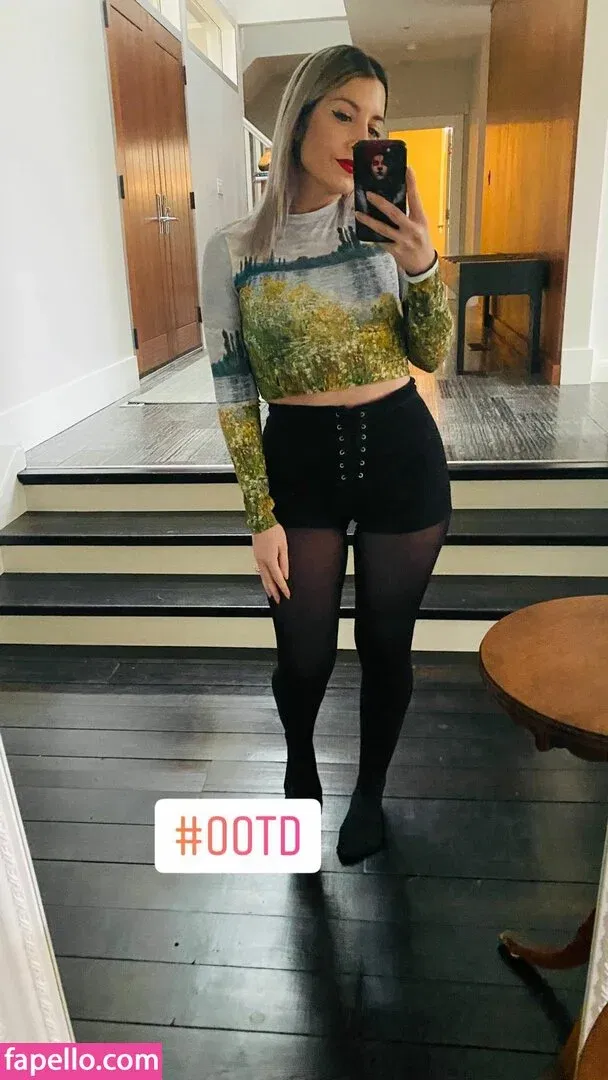 Rebecca Ford Onlyfans Photo Gallery 