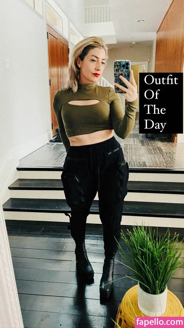 Rebecca Ford Onlyfans Photo Gallery 