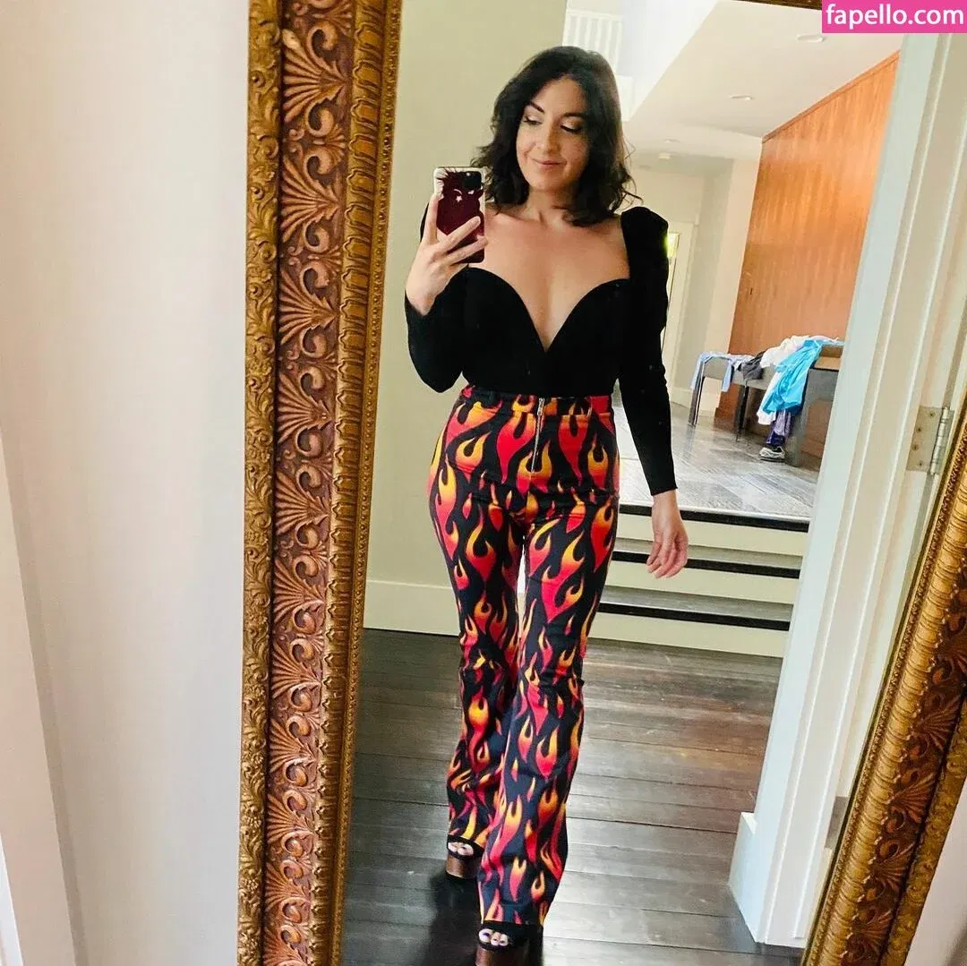 Rebecca Ford Onlyfans Photo Gallery 