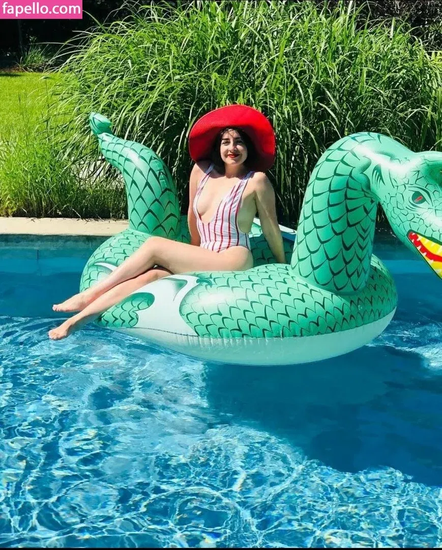 Rebecca Ford Onlyfans Photo Gallery 